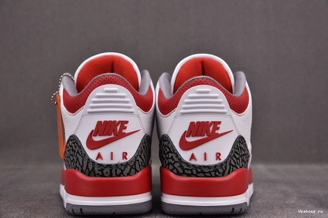 Jordan (2022) 3 Retro Red Fire DN3707-160 0912